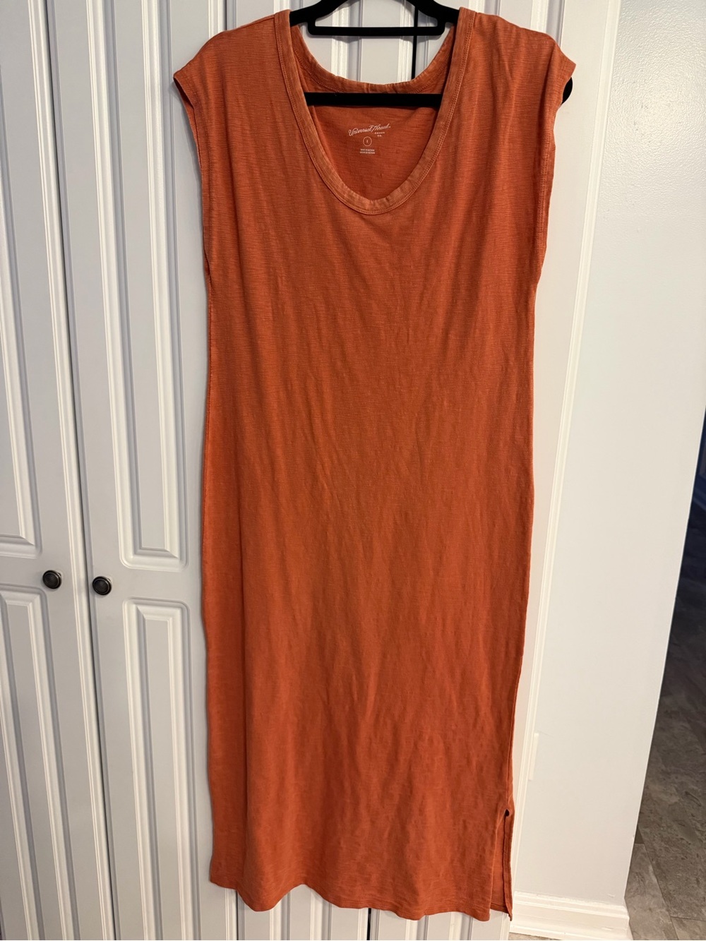 Universal thread maxi dress size small